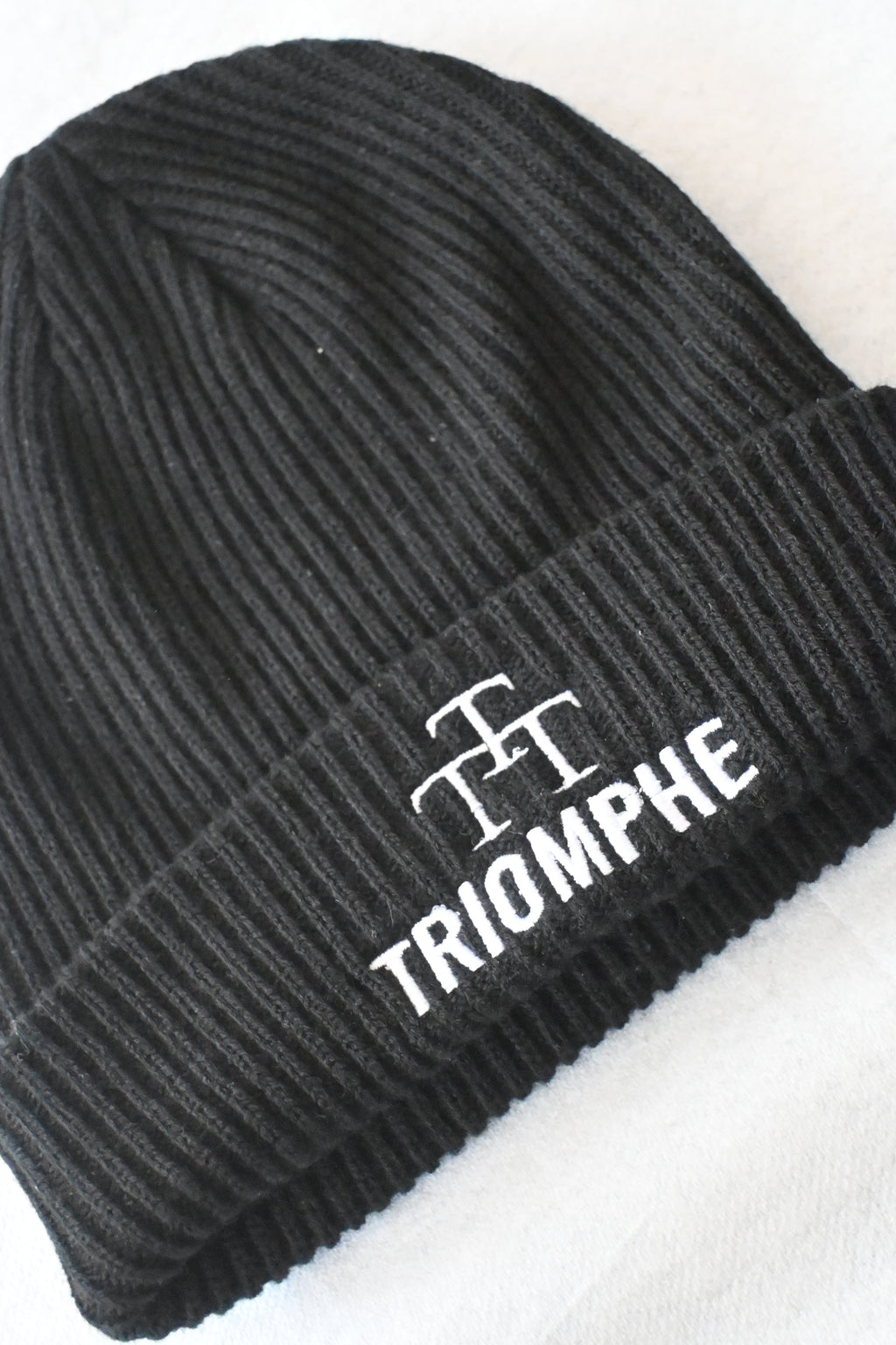 Bonnet noir Triomphe