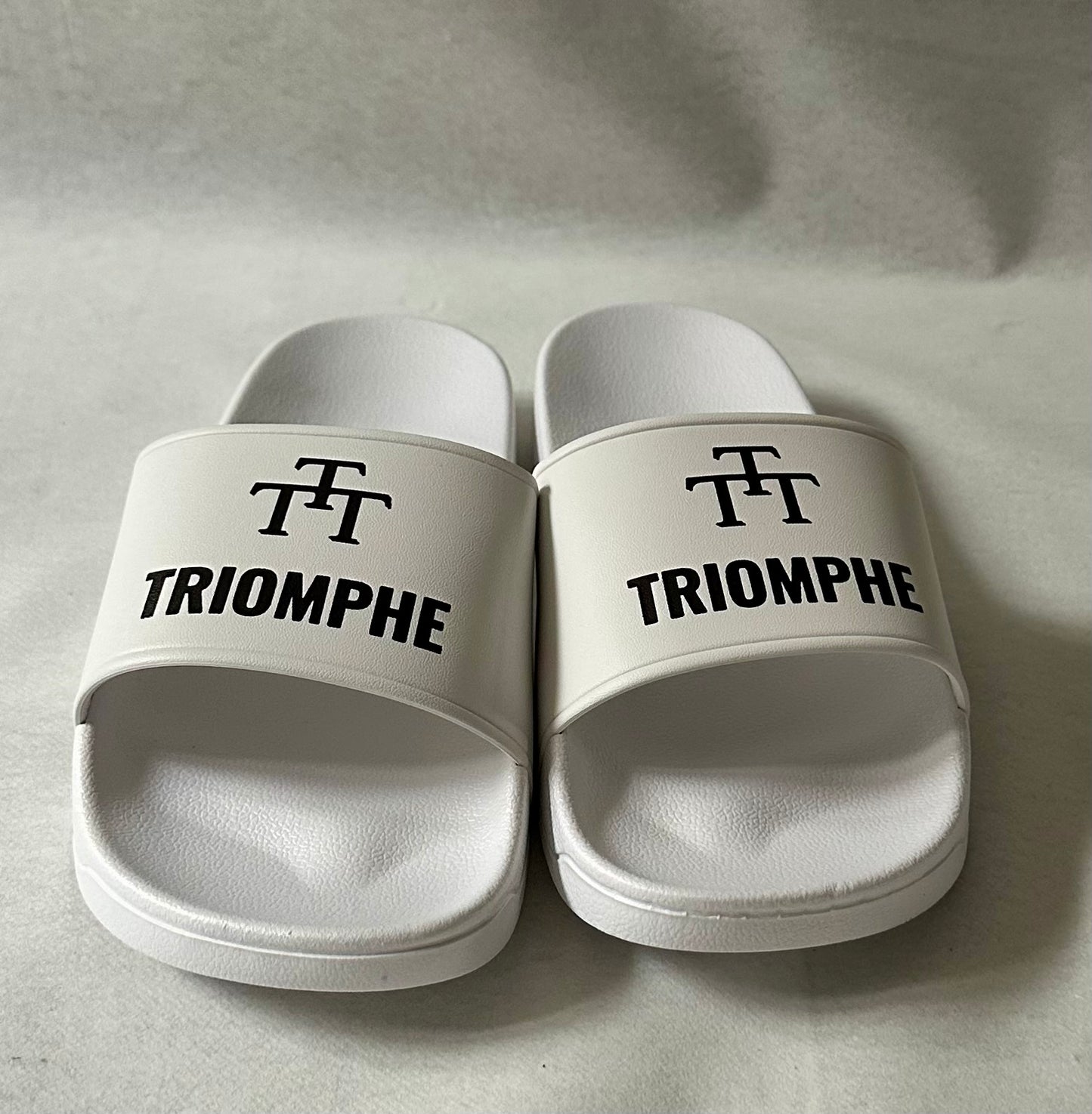 Claquettes Triomphe Blanche